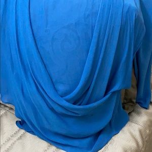 Blue low back blouse